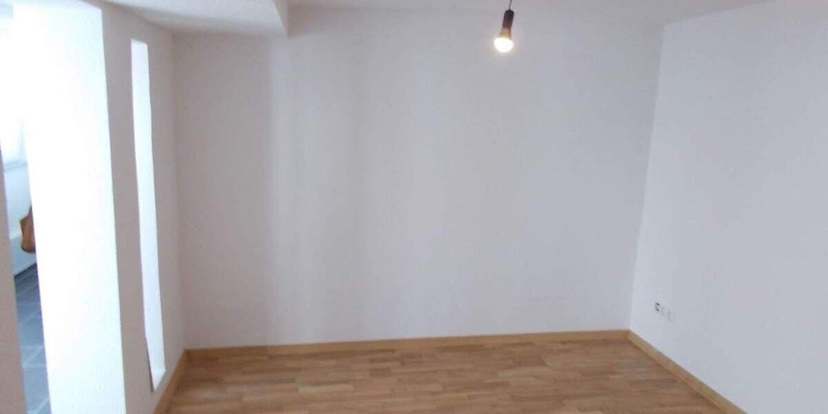 Komplett renovierte 1 Zi.Whg. in Weiterstadt-Schneppenhausen mit PantryKüche und modernem Duschbad! 1 zimmer