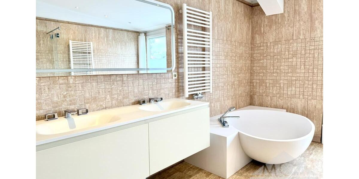 Maisonettenwohnung Frankfurt am Main Sachsenhausen Süd - 5 Zimmer, 230 m&sup2;, 3.800&euro; | Angebot:24874460