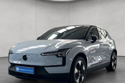 Volvo EX30 11.530 km 32.700 &euro; Frankfurt am Main 60486