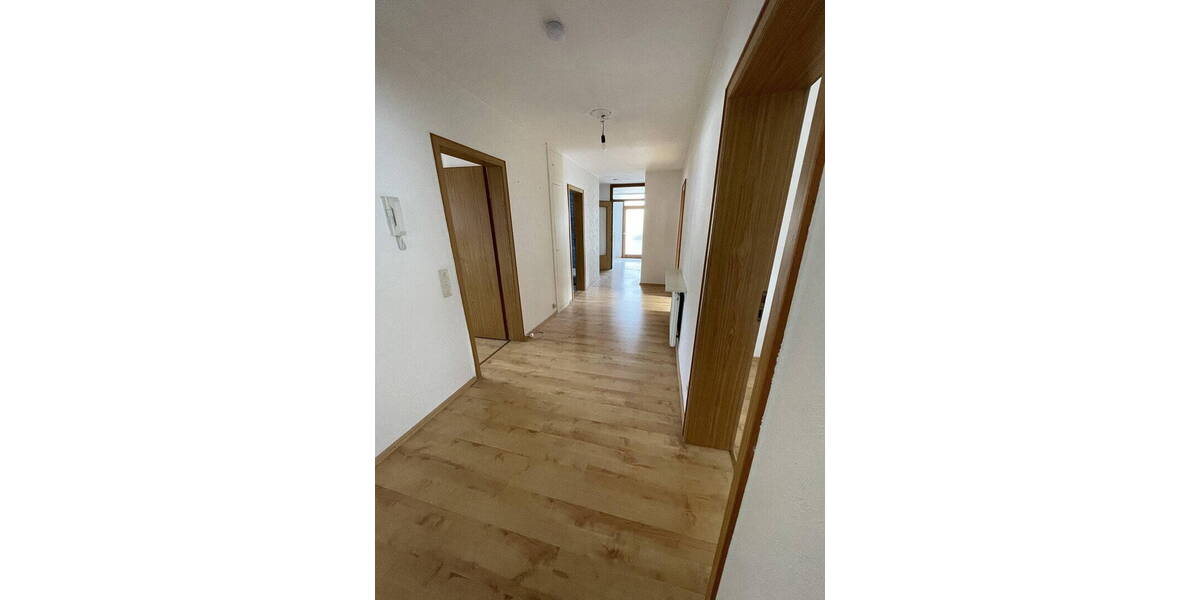 Mehrfamilienhaus, Wohnhaus Lorsch - 8 Zimmer, 217 m&sup2;, 538.000&euro; | Angebot:26477779