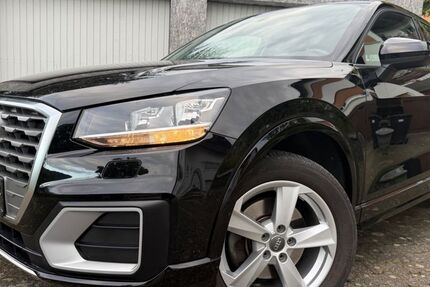 Audi Q2 99.760 km 16.950 &euro; Fürth 64658