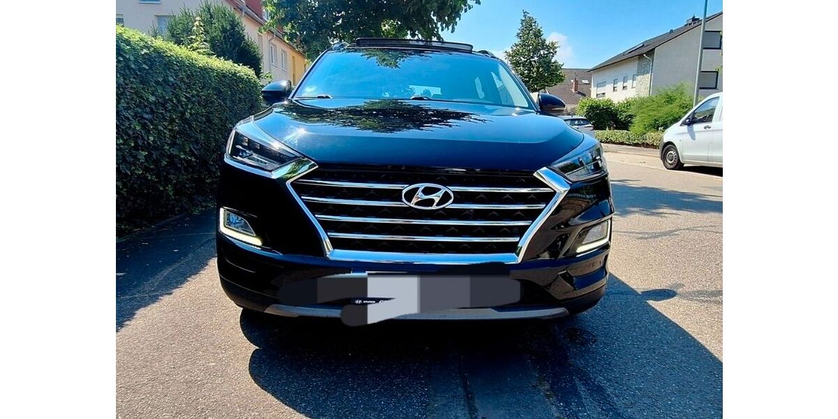 Hyundai TUCSON 118.411 km 16.999 &euro; Bodenheim 55294