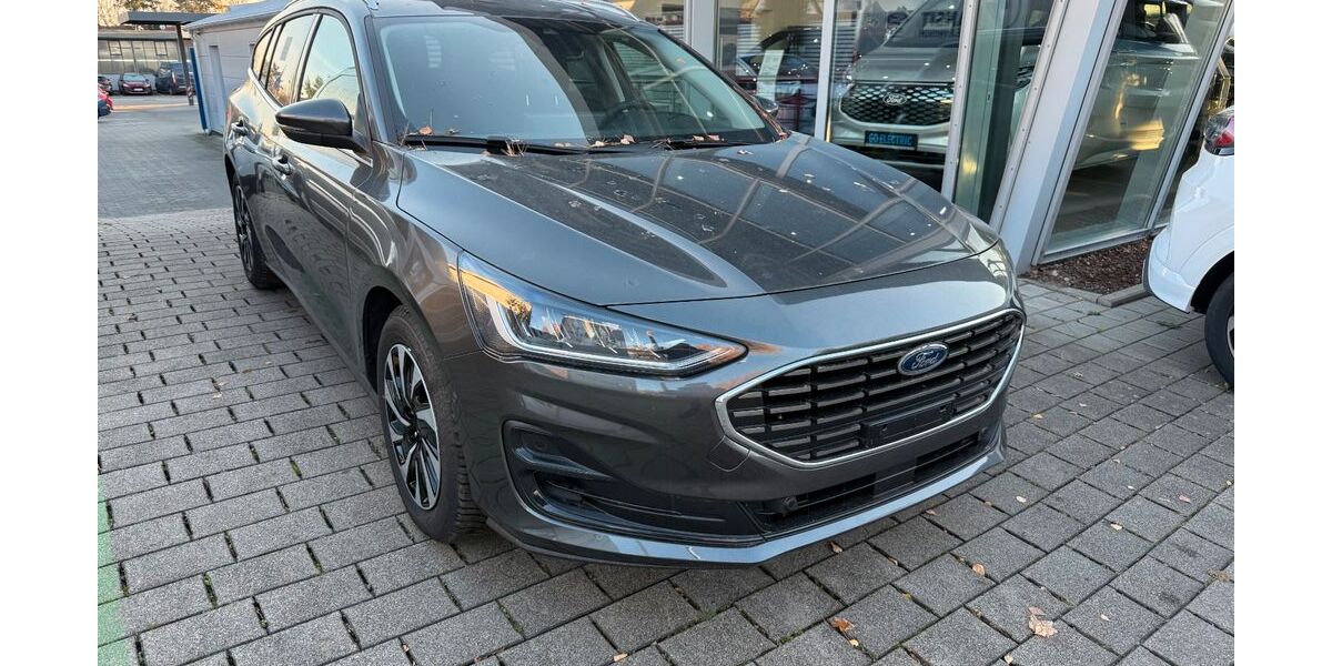 Ford Focus 1.200 km 36.590 &euro; Heppenheim 64646