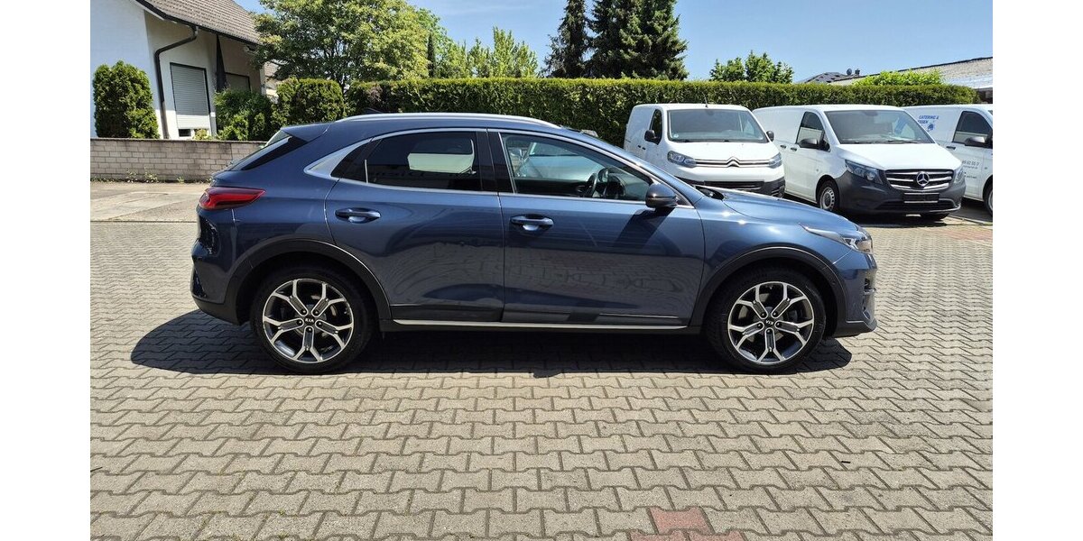 Kia XCeed Platinum Ed.,Kamera,carplay,Pano,Sitzhzg,PDC 80.745 km 17.690 &euro; Rodgau 63110