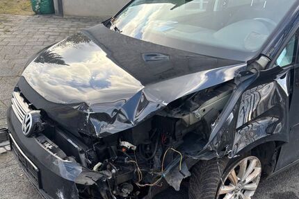 VW Touran 205.000 km 3.500 &euro; Egelsbach 63329