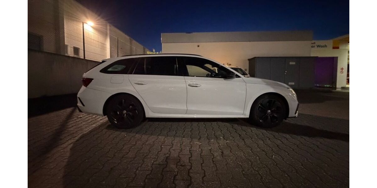 Skoda Octavia 99.500 km 31.999 &euro; Offenbach am Main 63067