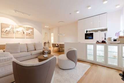 Wohnung zum Kaufen in Frankfurt am Main 1.050.000 € 96.1 m² 3 zimmer