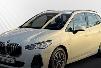 BMW 218 Active Tourer 3.773 km 29.880 &euro; Rüsselsheim 65428