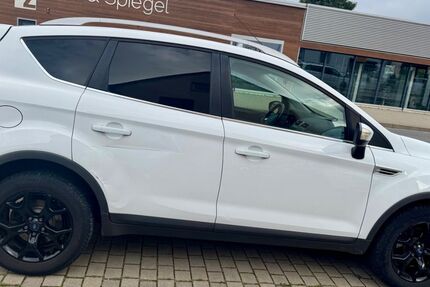 Ford Kuga 169.000 km 6.990 € Worms 67551