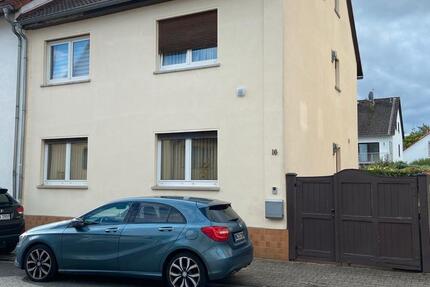 Haus Frankfurt am Main Sindlingen - 12 Zimmer, 150 m&sup2;, 590.000&euro; | Angebot:27269075