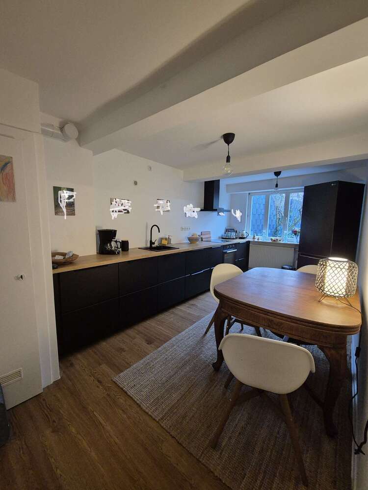 Haus zum Mieten in Frankfurt 1.950 € 130 m²