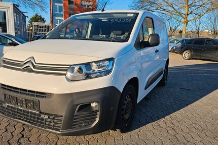 Citroen Berlingo 104.000 km 9.490 &euro; Frankfurt am Main 65933