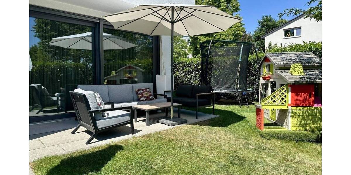 Luxuriöse Doppelhaushälfte mit exklusiver Ausstattung und Garage - OF-Buchrainviertel! 7 zimmer