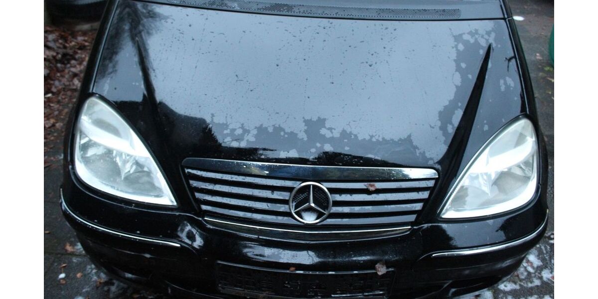 Mercedes-Benz A 190 121.100 km 2.300 &euro; Offenbach am Main (Bieber) 63073