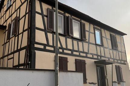 Haus Kelsterbach - 9 Zimmer, 195 m&sup2;, 595.000&euro; | Angebot:27077152