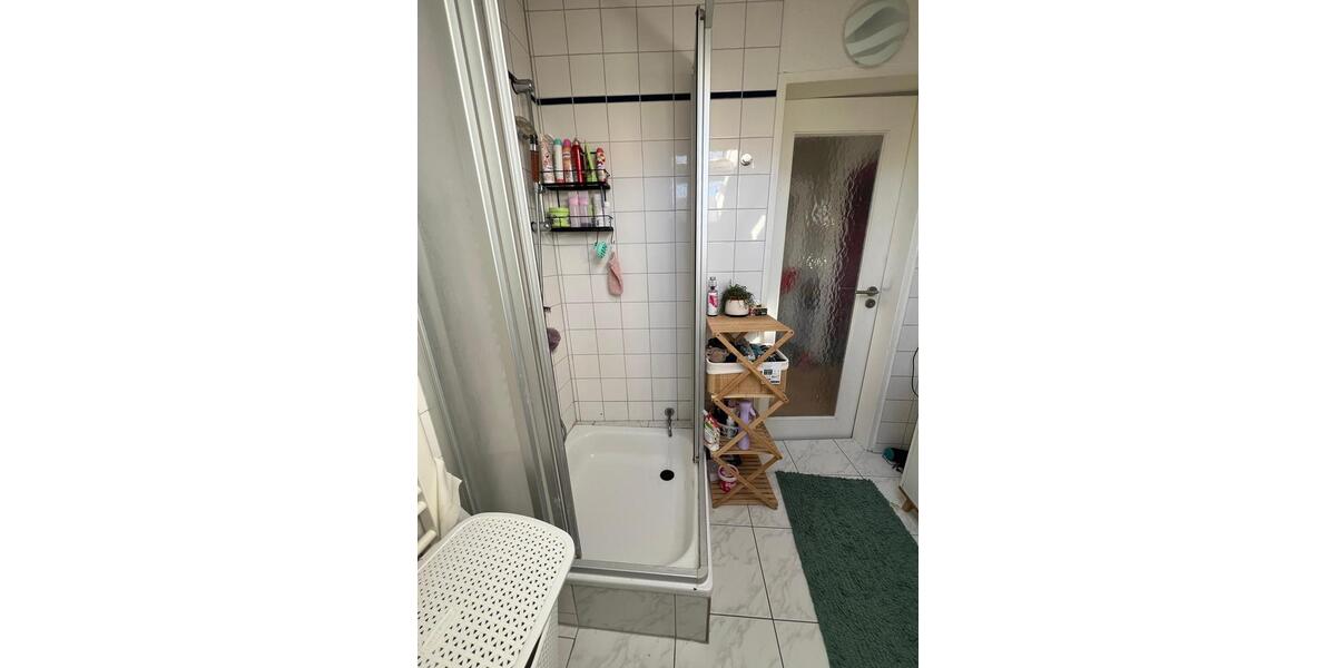 Dachgeschoßwohnung Darmstadt Bessungen - 2 Zimmer, 49 m&sup2;, 600&euro; | Angebot:26222876