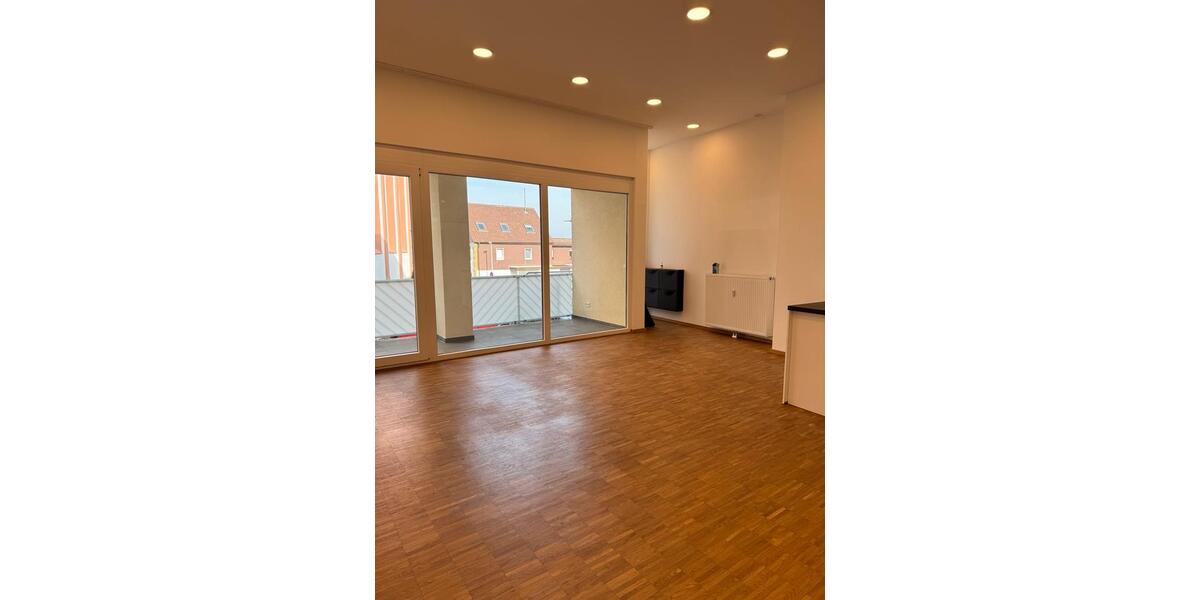 Erdgeschoßwohnung Roßdorf - 2 Zimmer, 70 m&sup2;, 900&euro; | Angebot:25393333