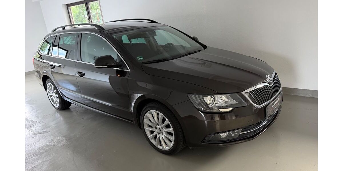Skoda Superb 216.000 km 8.900 &euro; Alsbach 64665