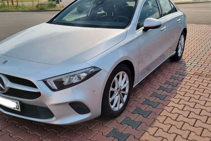 Mercedes A 200