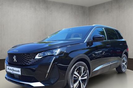 Peugeot 5008 38.444 km 28.990 € Rüsselsheim 65428