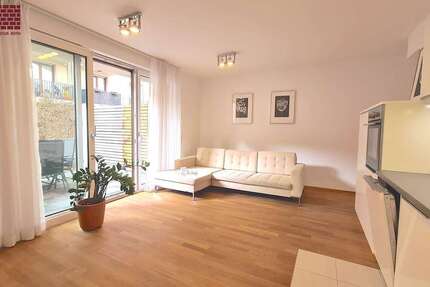 Wohnung zum Kaufen in Frankfurt 450.000 € 64 m² 2 zimmer