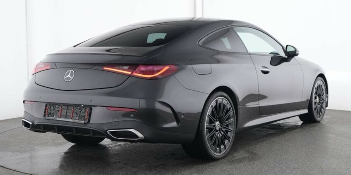 Mercedes-Benz CLE 300 4M Coupé AMG PREMIUM PLUS-STANDHEIZUNG 12.693 km 61.790 &euro; Groß-Umstadt 64823