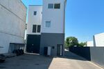 Gewerbeanwesen mit Bürogebäude, Werkstatt und großer befestigter Freifläche - Gewerbeobjekt Bischofsheim | Angebot:27298679