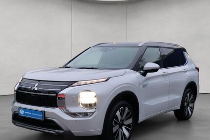 Mitsubishi Plug-in Hybrid Outlander 5.000 km 50.950 &euro; Frankfurt 60386