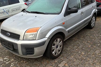 Ford Fusion 233.000 km 590 &euro; Hattersheim 65795