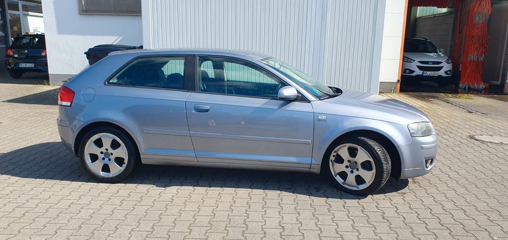 Audi A3 268.000 km 1.590 &euro; Biblis 68647