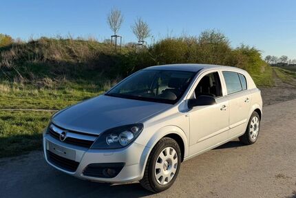 Opel Astra 130.000 km 2.499 &euro; Riedstadt 64560