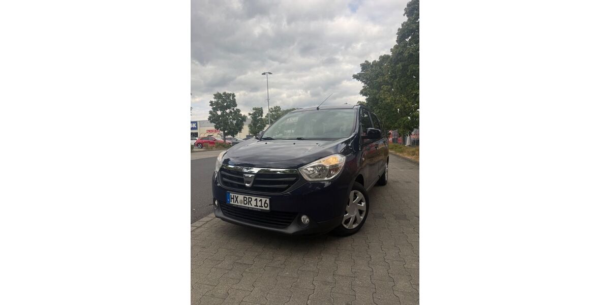 Dacia Lodgy 151.000 km 4.670 &euro; Frankfurt 65934