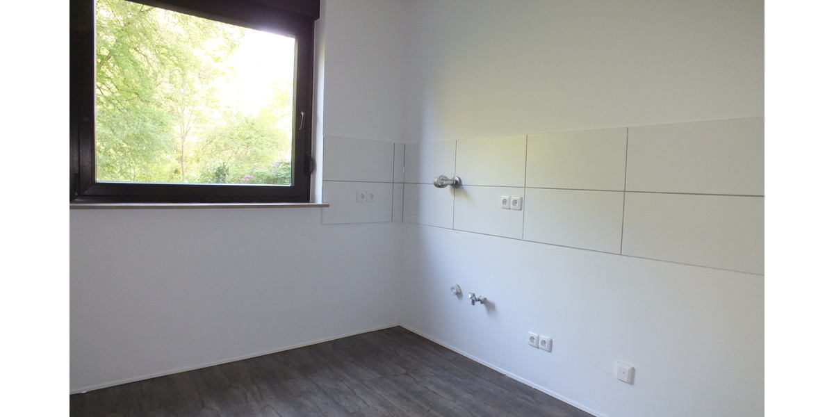 Barrierefreie 4 Zimmer Wohnung ca. 94m² Wohnfläche mit Balkon und Kfz-Stellplatz in Nauheim - Erdgeschoßwohnung Nauheim | Angebot:26366441