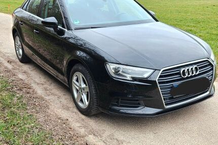 Audi A3 156.000 km 9.990 &euro; Rüsselsheim am Main 65428