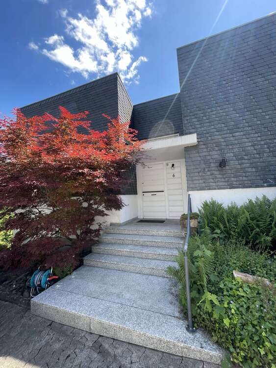Haus zum Kaufen in Bensheim 1.199.000 € 255 m²