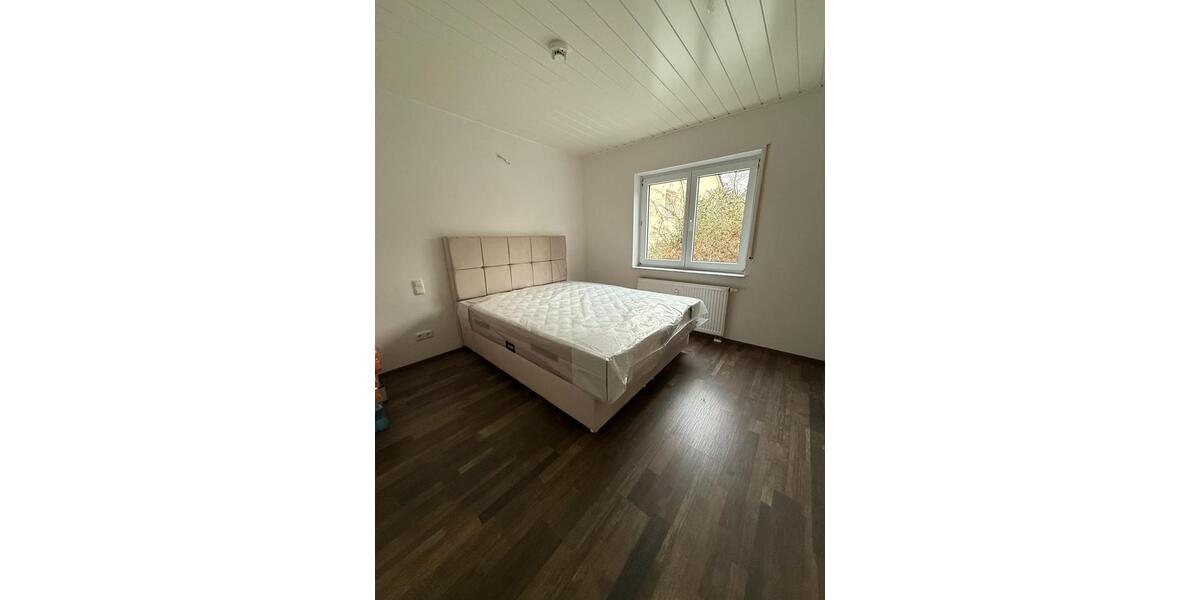 Erdgeschoßwohnung Büttelborn - 2 Zimmer, 70 m&sup2;, 1.250&euro; | Angebot:25165465