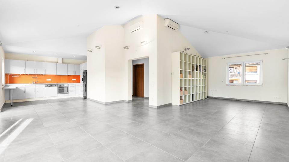 Einfamilienhaus Offenbach am Main - 3 Zimmer, 122 m&sup2;, 1.470&euro; | Angebot:26481972