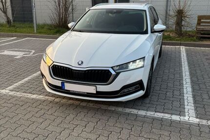 Skoda Octavia 71.000 km 19.000 &euro; Frankfurt am Main 60362