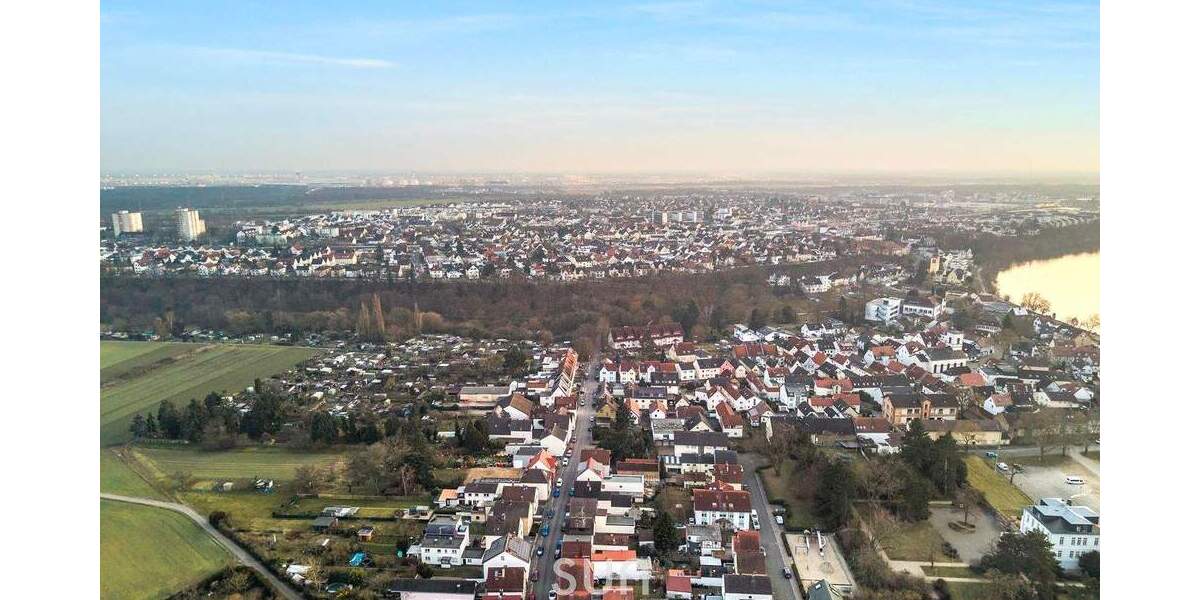 Einfamilienhaus Kelsterbach - 7 Zimmer, 141 m&sup2;, 699.000&euro; | Angebot:25737508