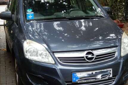 Opel Zafira 214.000 km 2.900 € Zwingenberg 64673