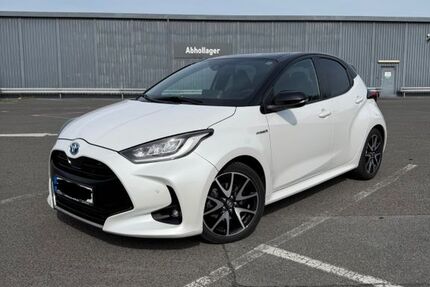 Toyota Yaris 60.000 km 16.790 &euro; Frankfurt am Main 60489