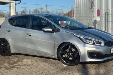Kia ceed / Ceed 105.000 km 10.499 &euro; Riedstadt-Goddelau 64560