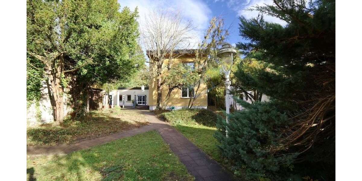 Haus zum Kaufen in Darmstadt 1.100.000 € 213.03 m² 6 zimmer