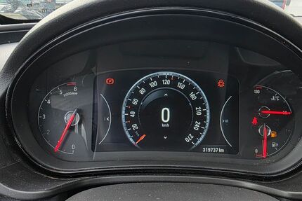 Opel Insignia 319.000 km 4.999 € Rüsselsheim 65428