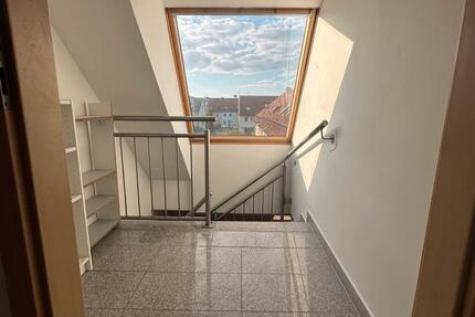 Wohnung Raunheim - 2 Zimmer, 60 m&sup2;, 950&euro; | Angebot:26312767