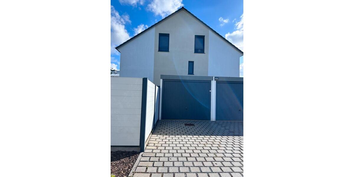 Reihenhaus Kelsterbach - 5 Zimmer, 141 m&sup2;, 695.000&euro; | Angebot:26210756