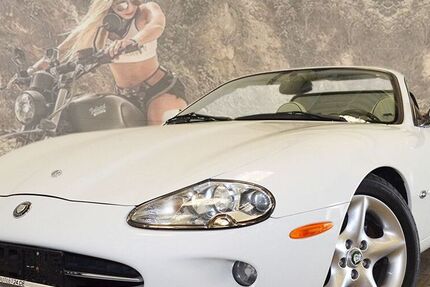 Jaguar XK8