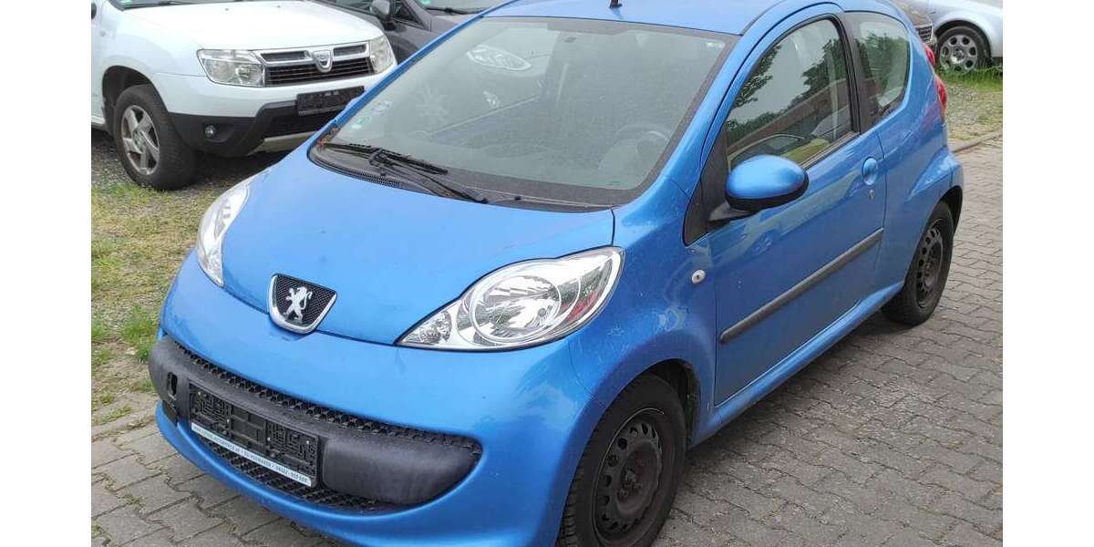 Peugeot 107 173.251 km 2.199 &euro; Bickenbach 64404