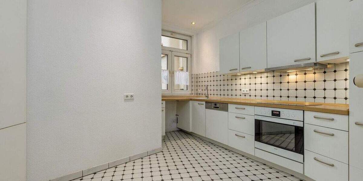 Etagenwohnung Frankfurt am Main Dornbusch - 3 Zimmer, 96 m&sup2;, 550.000&euro; | Angebot:25479201