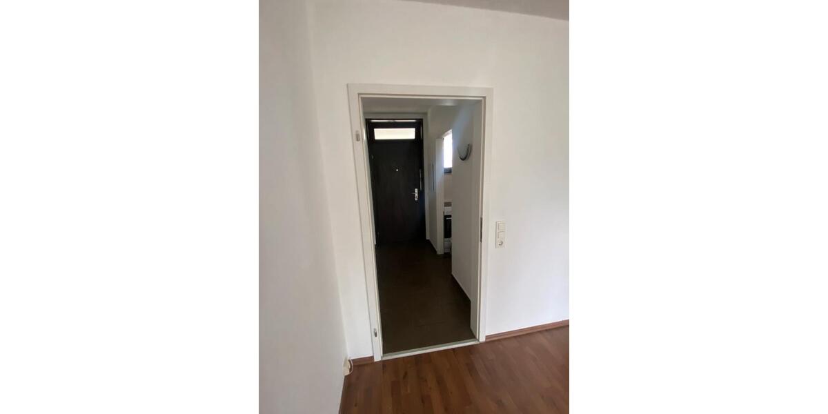 Etagenwohnung Darmstadt Eberstadt - 1 Zimmer, 37 m&sup2;, 800&euro; | Angebot:25749680